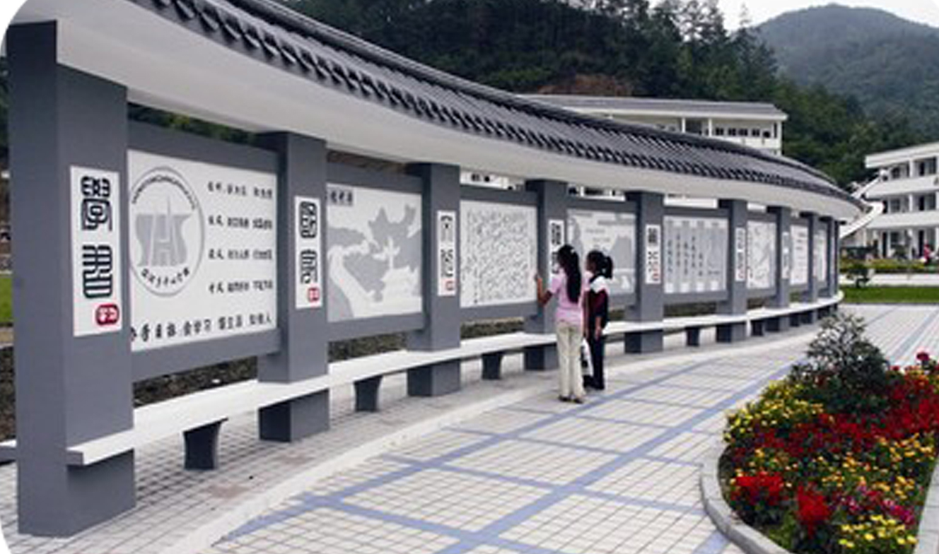 中書協(xié)理事、河南書協(xié)副主席吳行一行到源匯區(qū)許慎小學調(diào)研