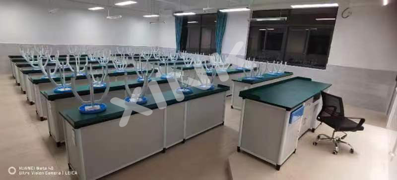 <a href='http://m.ea-led.com/' target='1' style='font-size:14px; font-weight:bold; color:#0080ff;'>物理實驗室</a>