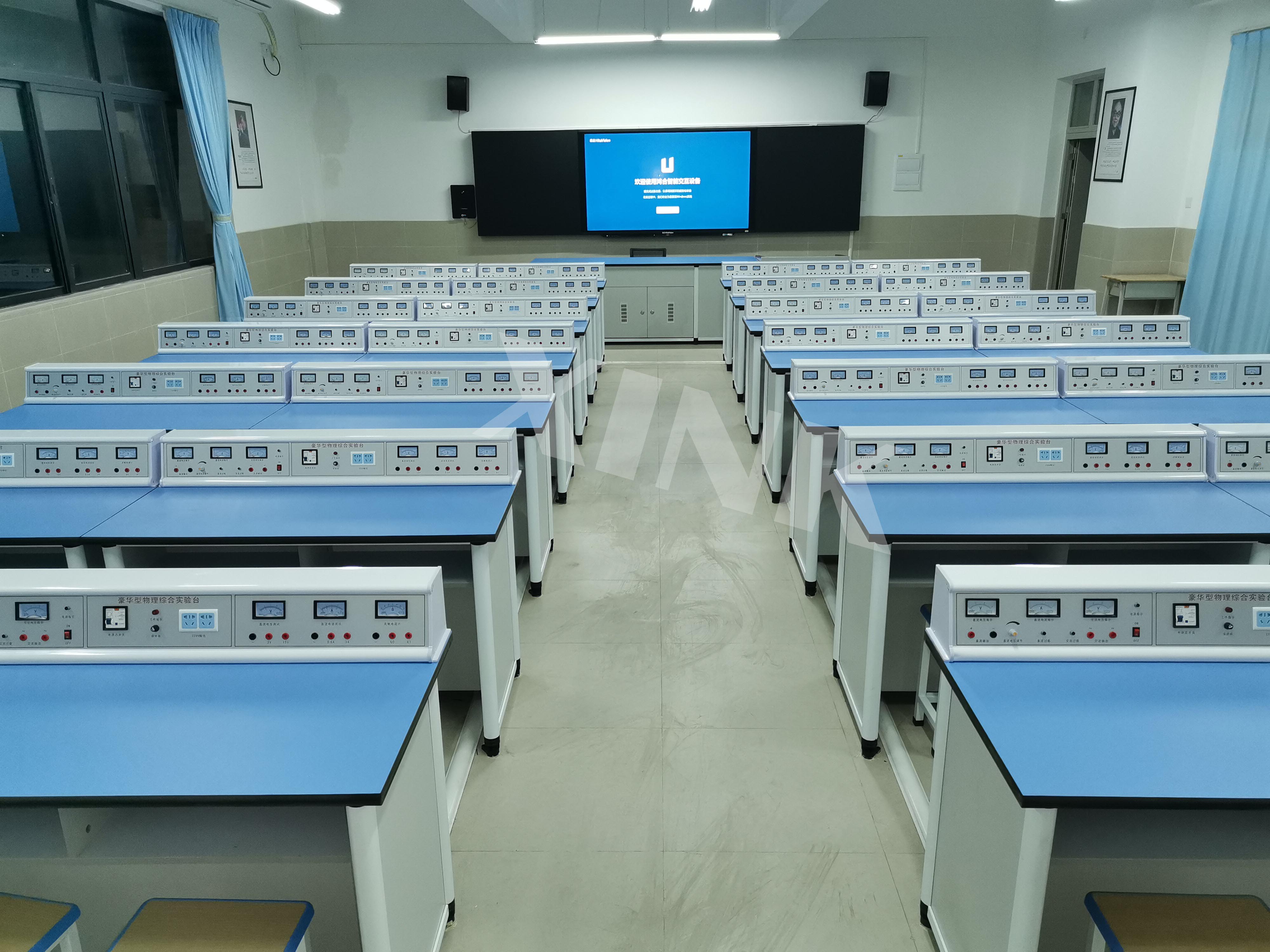 <a href='http://m.ea-led.com/' target='1' style='font-size:14px; font-weight:bold; color:#0080ff;'>物理實(shí)驗(yàn)室</a>