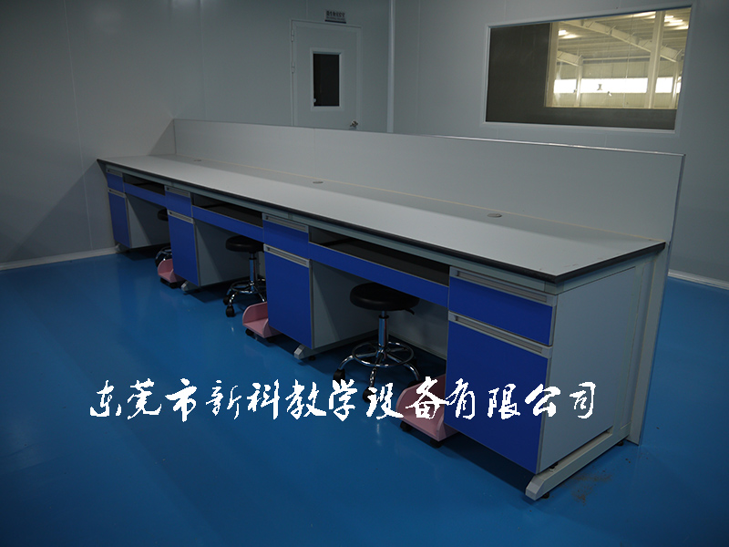 <a href='http://m.ea-led.com/products/64-1.html' target='1' style='font-size:18px; font-weight:bold; color:#000000;'>實驗室邊臺</a>案例